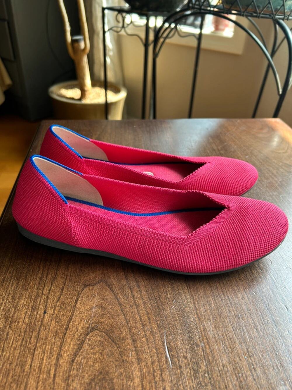 vibrant hot pink marina Rothy's The Flat knit ballet flats rounded toes size 8